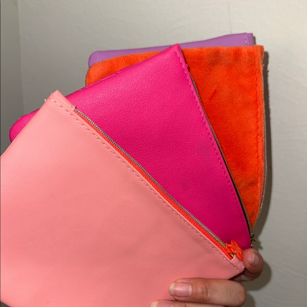 Ipsy Pouch Set - image 7